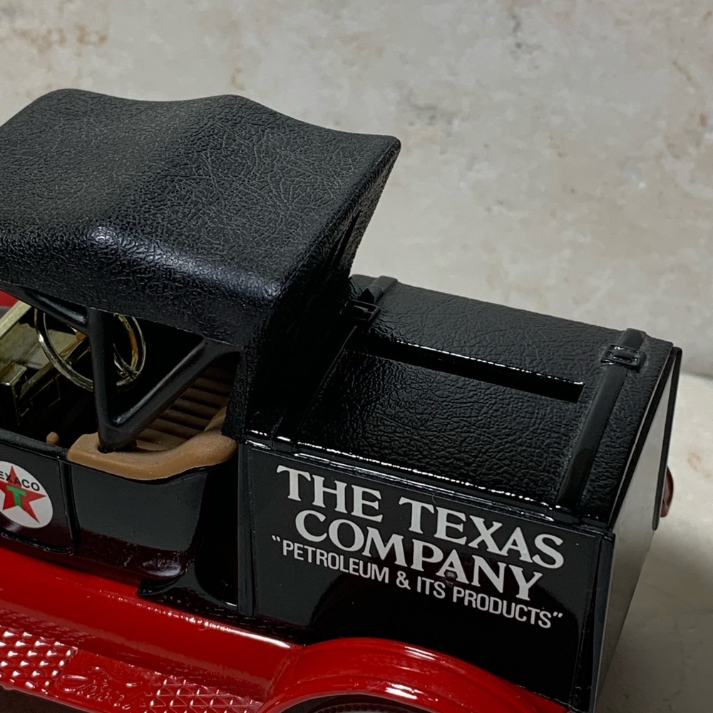 Vintage Texaco 1918 Ford Runabout die-cast metal coin bank- - Picture 6 of 10